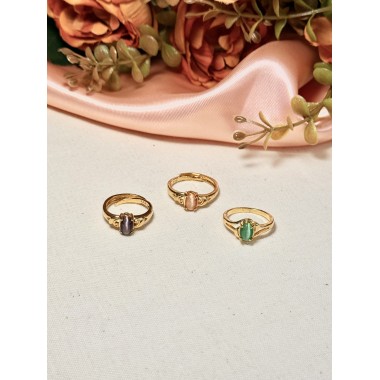 ANILLO CON PIEDRA DE COLOR INCRUSTADA