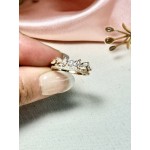 ANILLO HOJITAS DE STRASS BLANCO