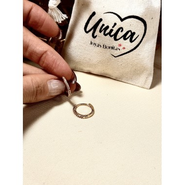 MINI ARGOLLA FINITA CON INCRUSTACIONES DE TRASS