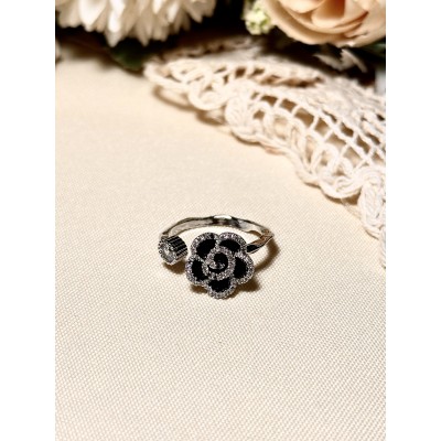 ANILLO FLOR REGULABLE CON STRASS