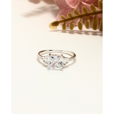 ANILLO CARO